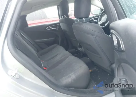 2016 Chrysler 200 Limited из США, поврежденный, VIN 1C3CCCAB3GN104814